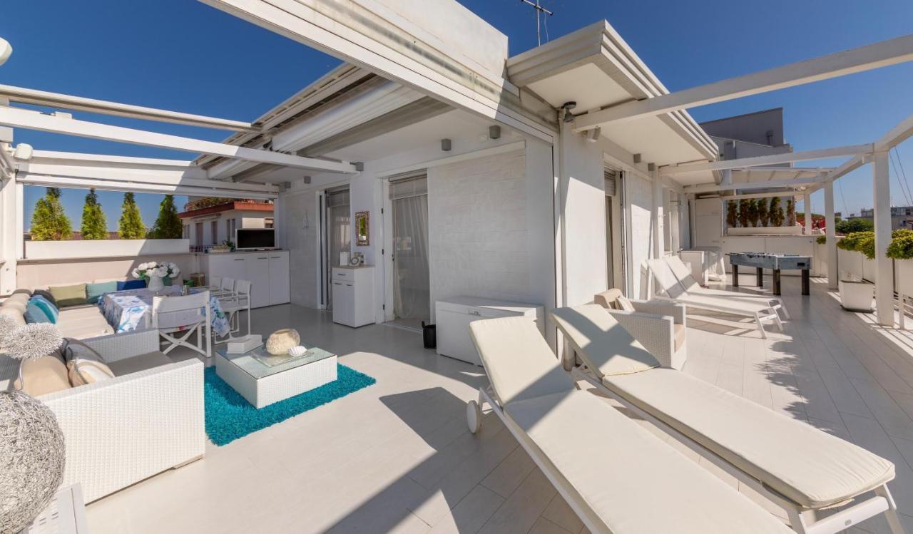 Magnifico Appartamento Dominique Jesolo Lido Carraro Immobiliare - Family Apartments 外观 照片